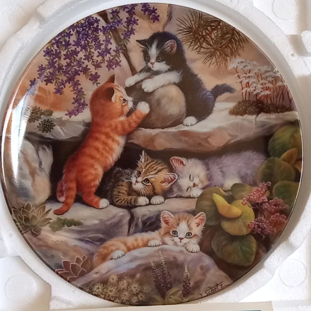 The Bradford Exchange Porcelain Plates (3 Plates) (Precious Kitty's)